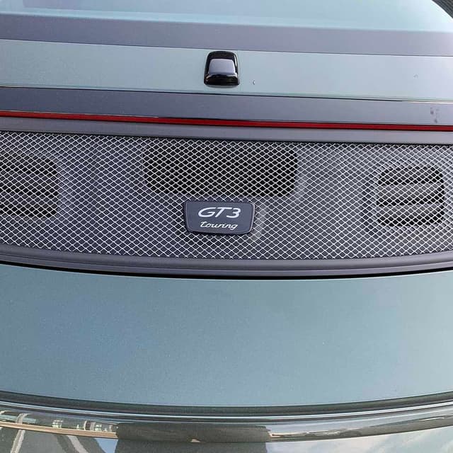 2018 Porsche 911 GT3 Touring in Exterior in Custom Color Metallic — photo 7