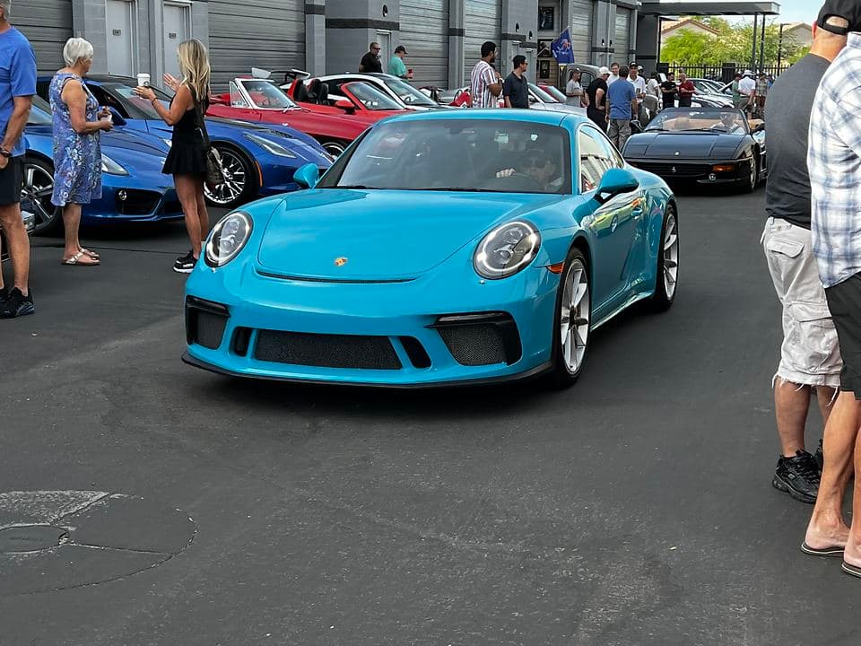 2018 Porsche 911 GT3 Touring in Miami Blue