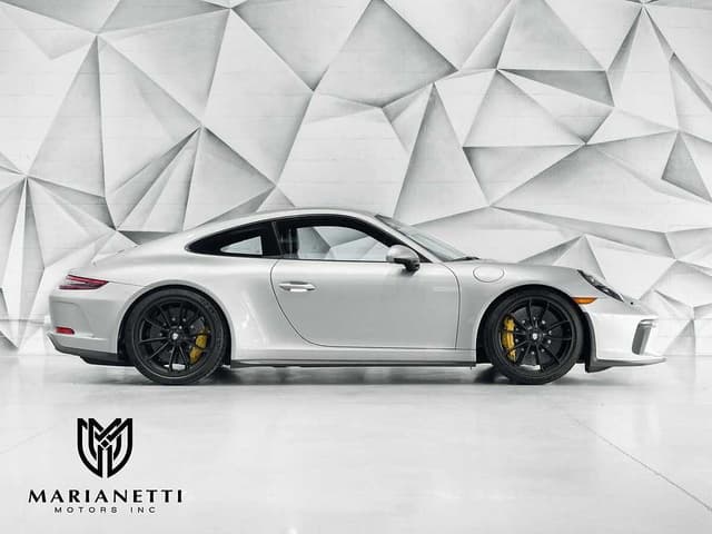 2018 Porsche 911 GT3 Touring in GT Silver Metallic — photo 1