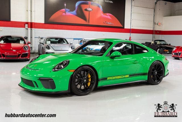 2018 Porsche 911 GT3 Touring in Exterior in Custom Color Non-Metallic — photo 2