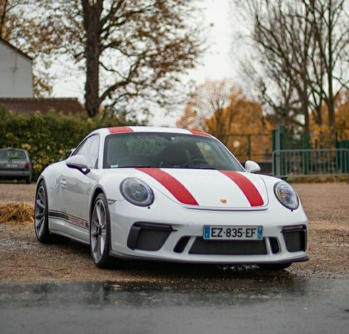 2018 Porsche 911 GT3 Touring in White